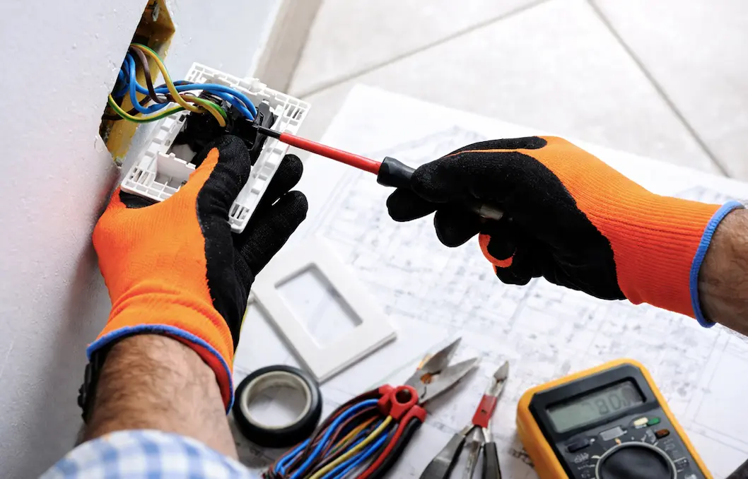 Instalación de redes eléctricas y CCTV en Bogotá - seguridad y mantenimiento eléctrico profesional